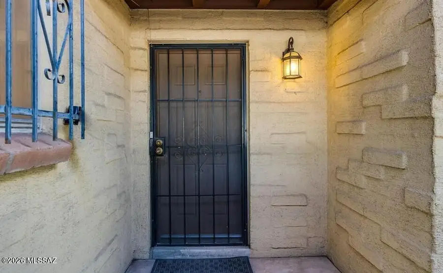 5050 S Campbell, Tucson, AZ 85706 - #2