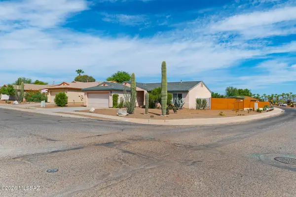 8999 E Fairway Groves, Tucson, AZ 85730