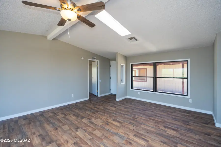 3313 W Thunderbird, Benson, AZ 85602 - #2