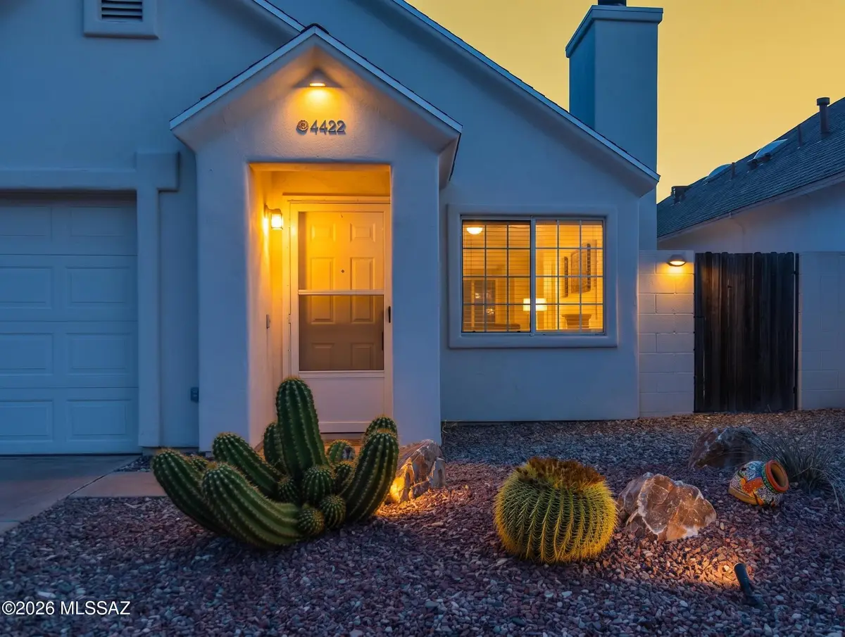 4422 La Corte, Sierra Vista, AZ 85635 - #1