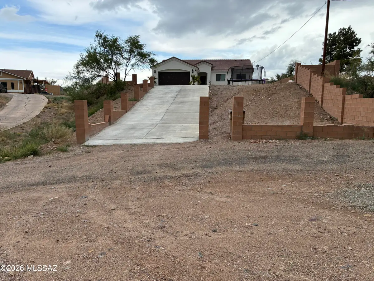 64 Cabana Ct, Rio Rico, AZ 85648 - #1