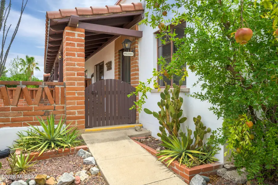 302 S Paseo Madera, Green Valley, AZ 85614 - #2