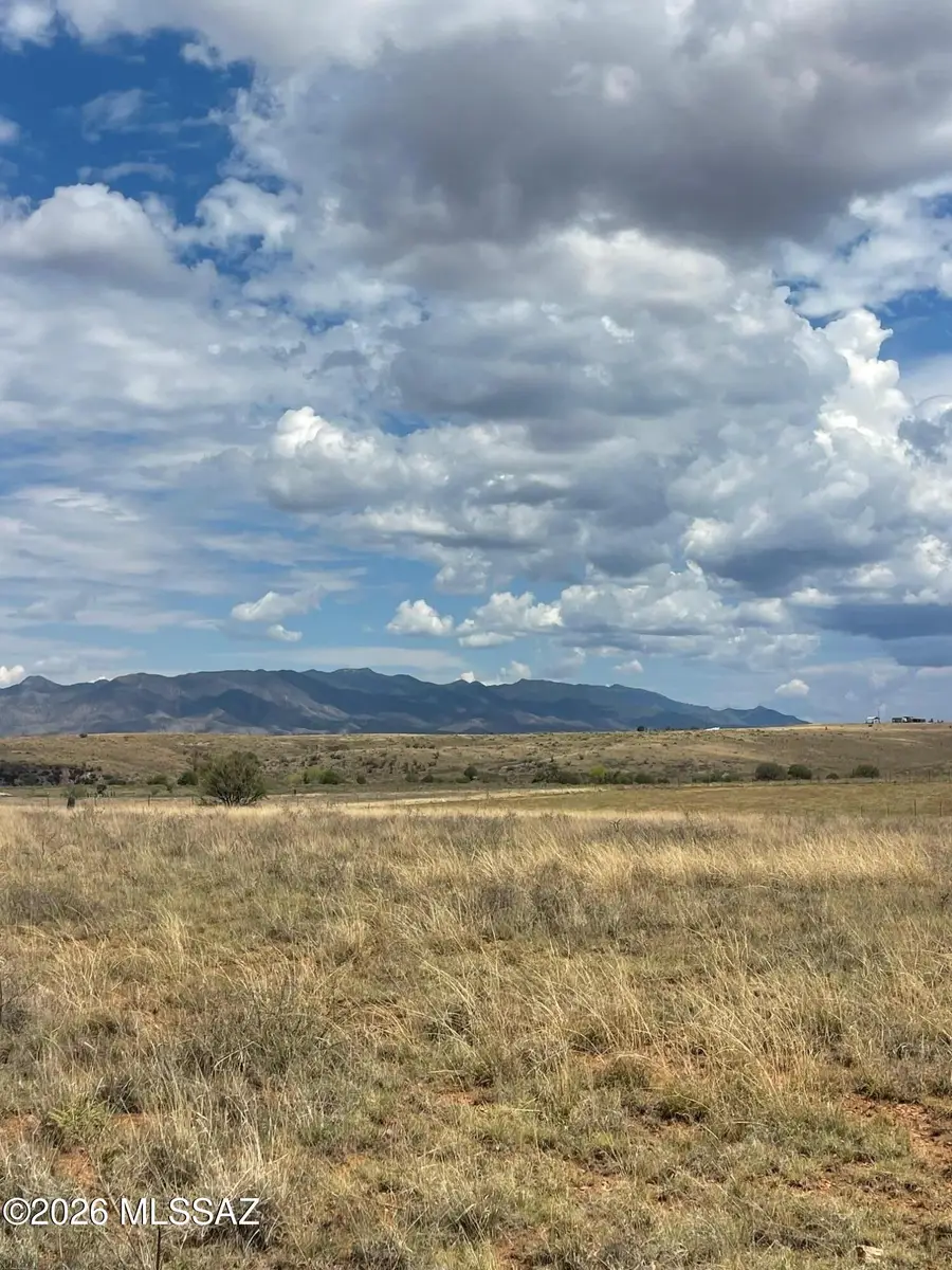 Southmoreland, Elgin, AZ 85611 - #2