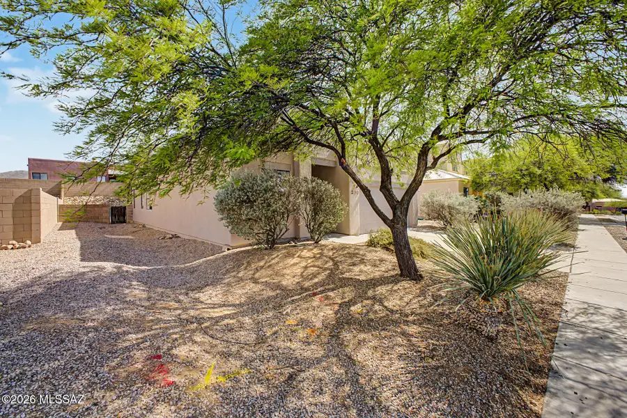 290 E Forrest Feezor, Vail, AZ 85641 - #3