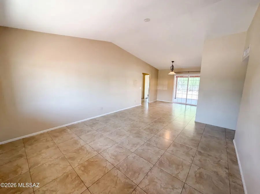 6081 N Curry, Tucson, AZ 85741 - #3