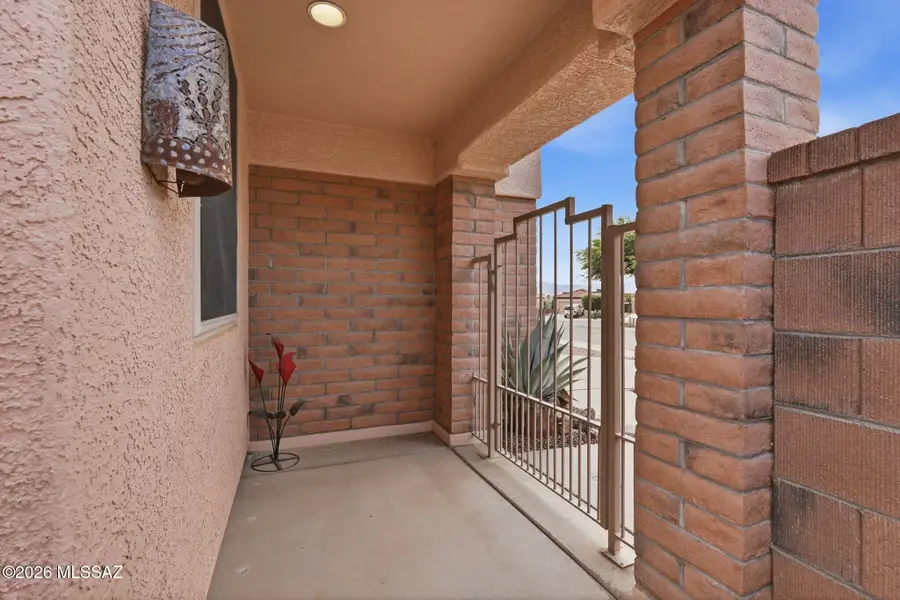 564 W Union Bell, Green Valley, AZ 85614 - #3