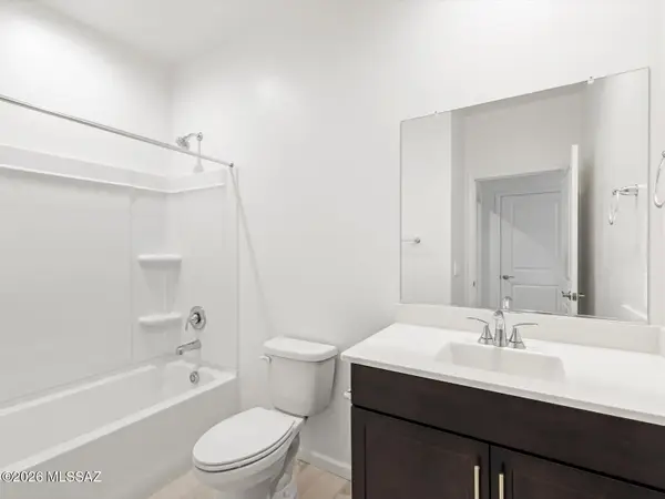 9768 N Solstice, Tucson, AZ 85743