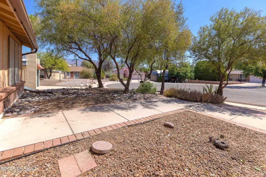 831 N Constitution, Tucson, AZ 85748 - #3