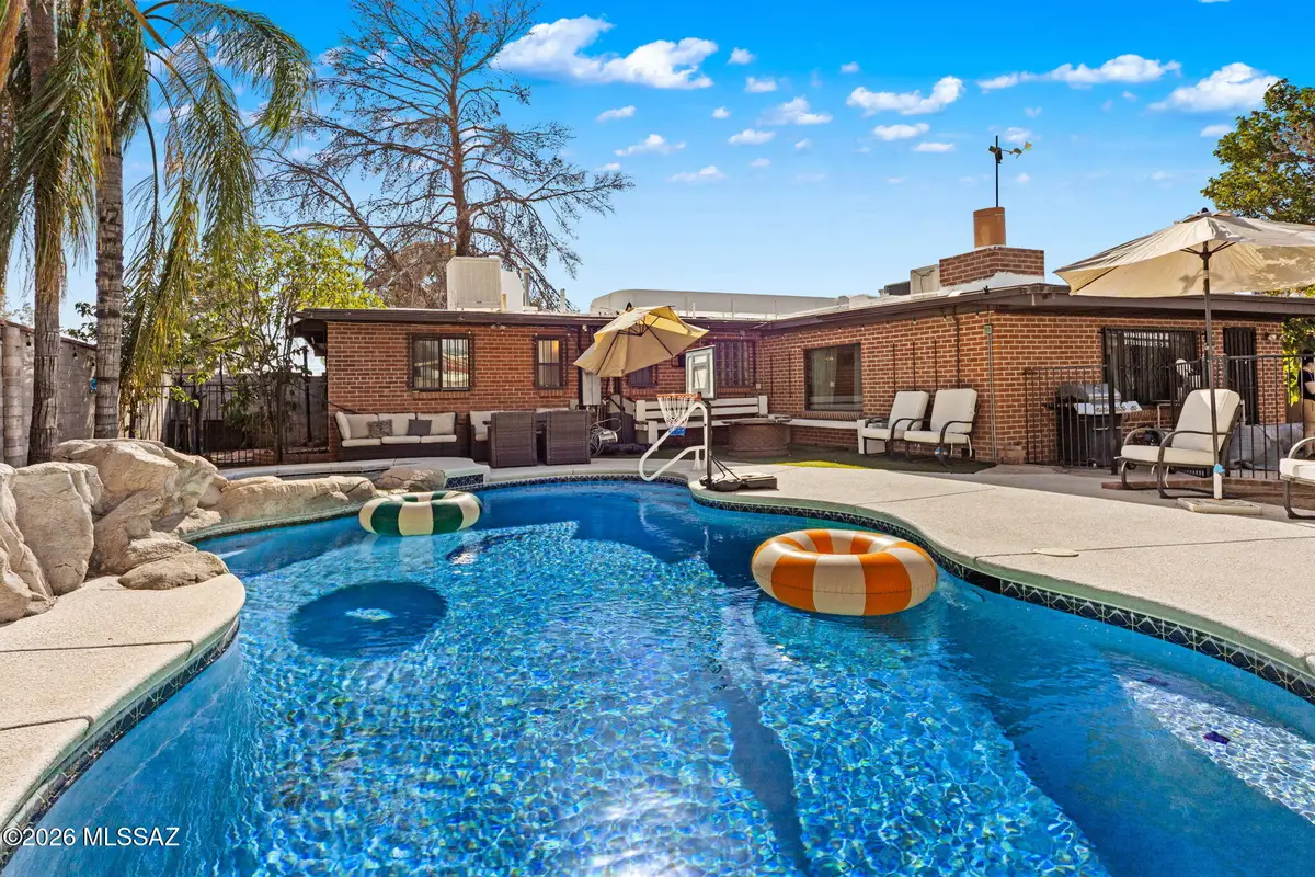 6573 E Calle Herculo, Tucson, AZ 85710 - #1