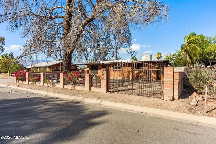 6573 E Calle Herculo, Tucson, AZ 85710 - #3