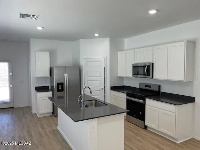 12285 E Morris Carson, Vail, AZ 85641 - #3