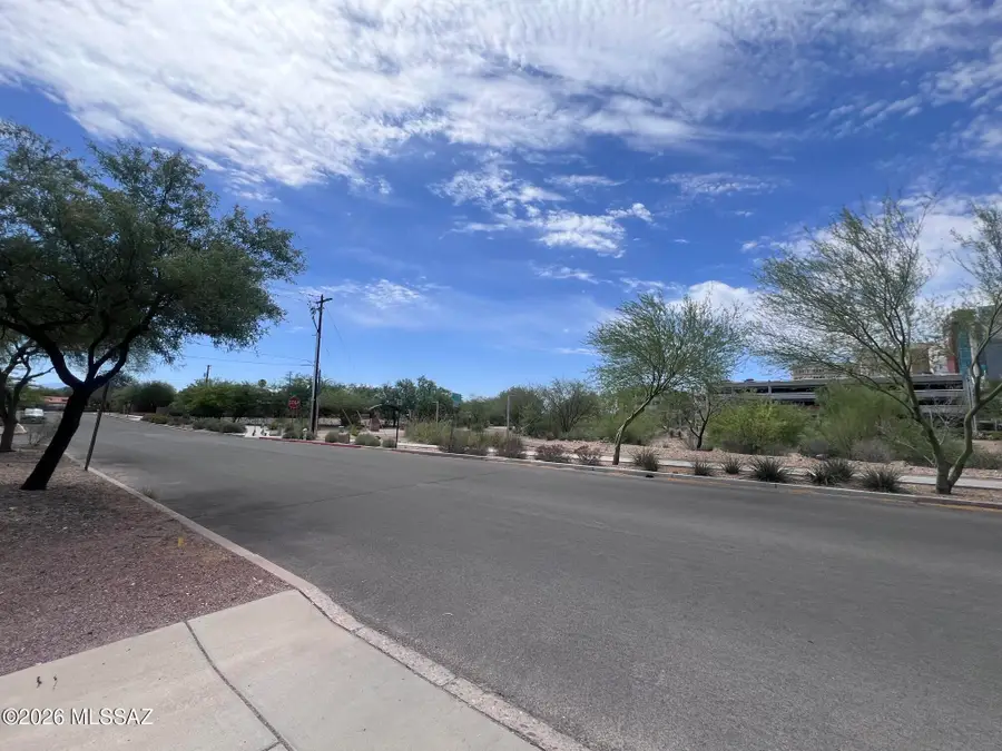 1733 E Lester, Tucson, AZ 85719 - #2