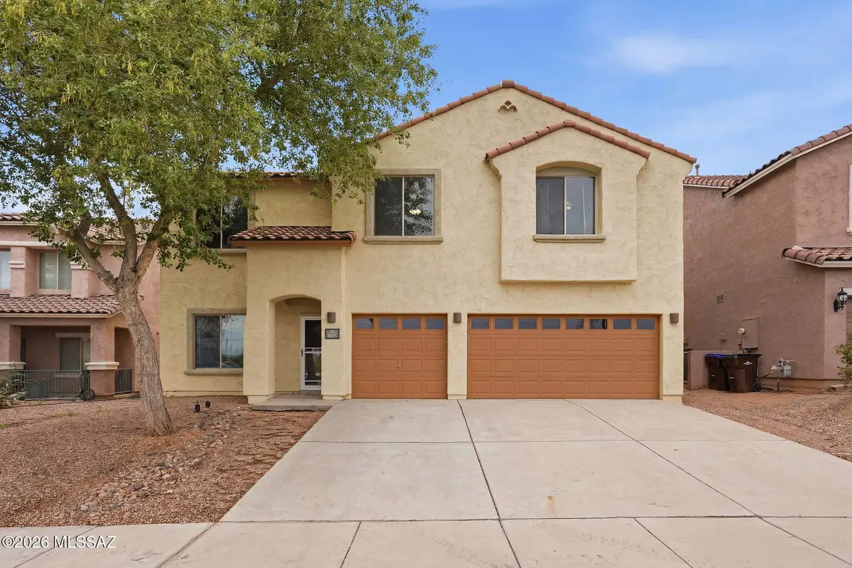 835 W Vuelta Granadina, Sahuarita, AZ 85629 - #1
