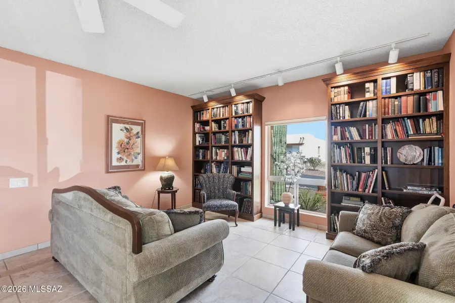 2876 S Calle Flamenco, Green Valley, AZ 85622 - #2