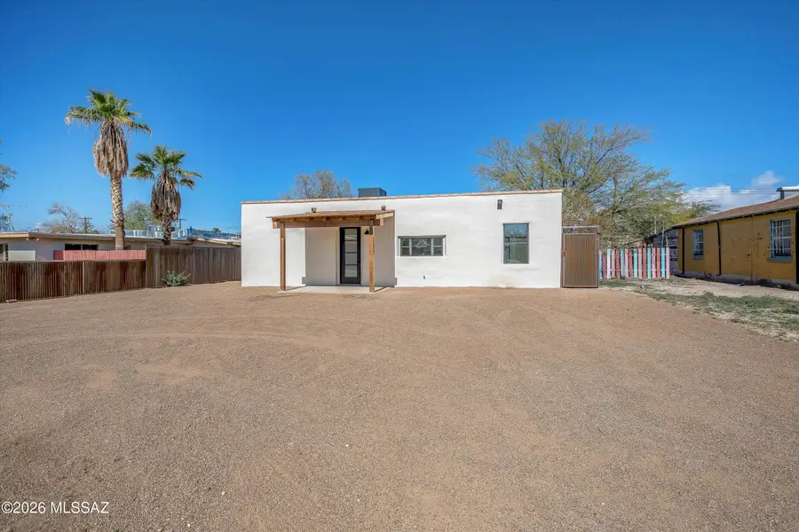 4005 E 17th, Tucson, AZ 85711 - #2