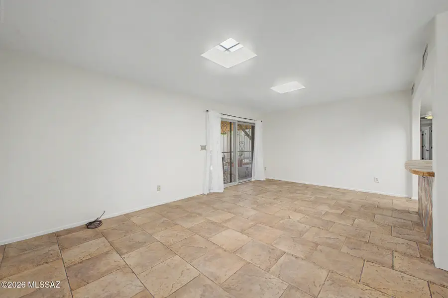 5280 N Pueblo Villas, Tucson, AZ 85704 - #3