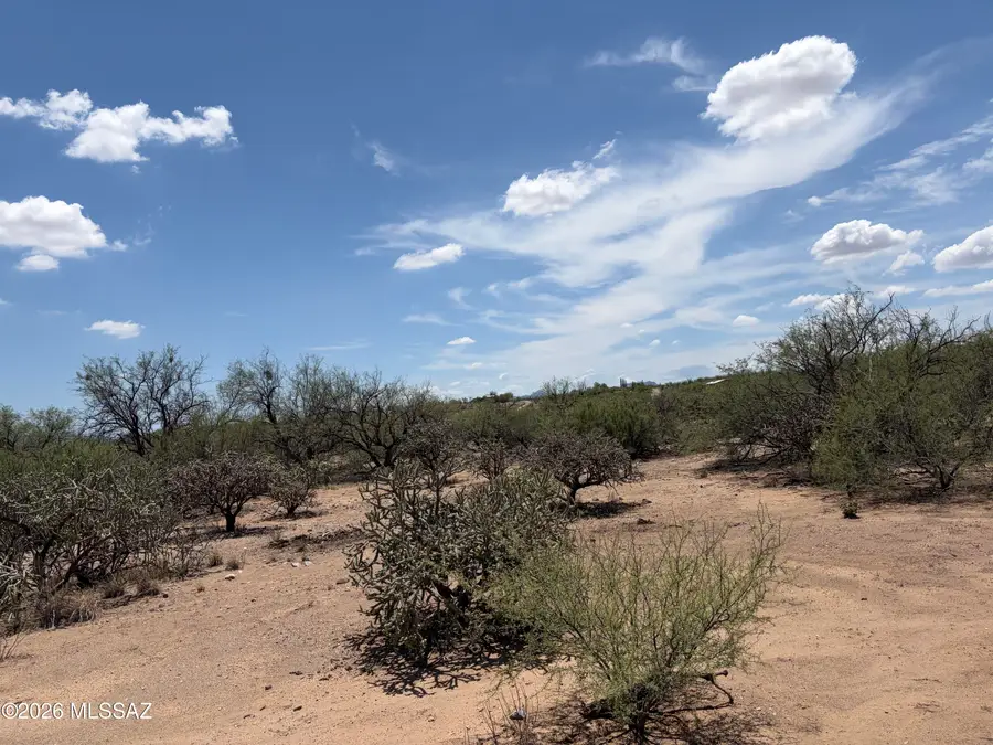 Calle Siete, Green Valley, AZ 85622 - #2