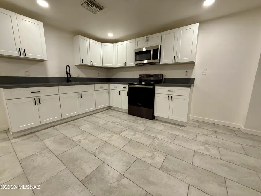 225 W Calle Margarita, Tucson, AZ 85706 - #3
