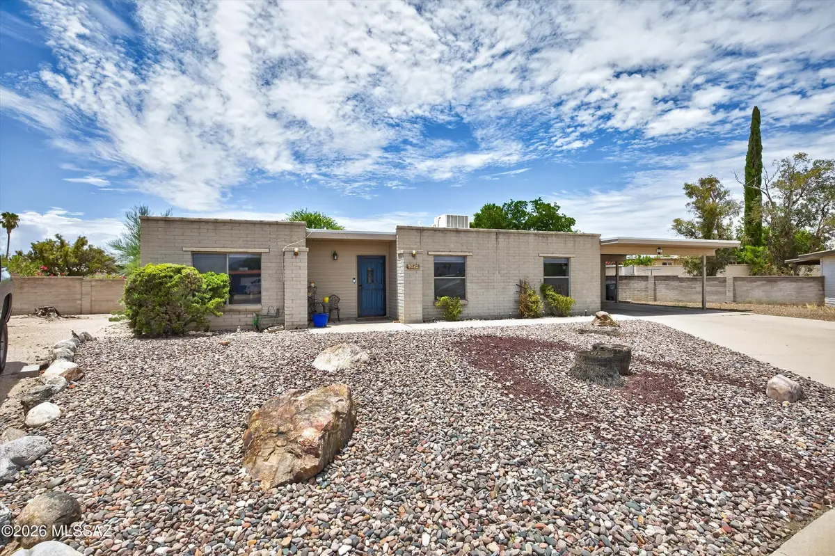 9042 E 5th, Tucson, AZ 85710 - #1