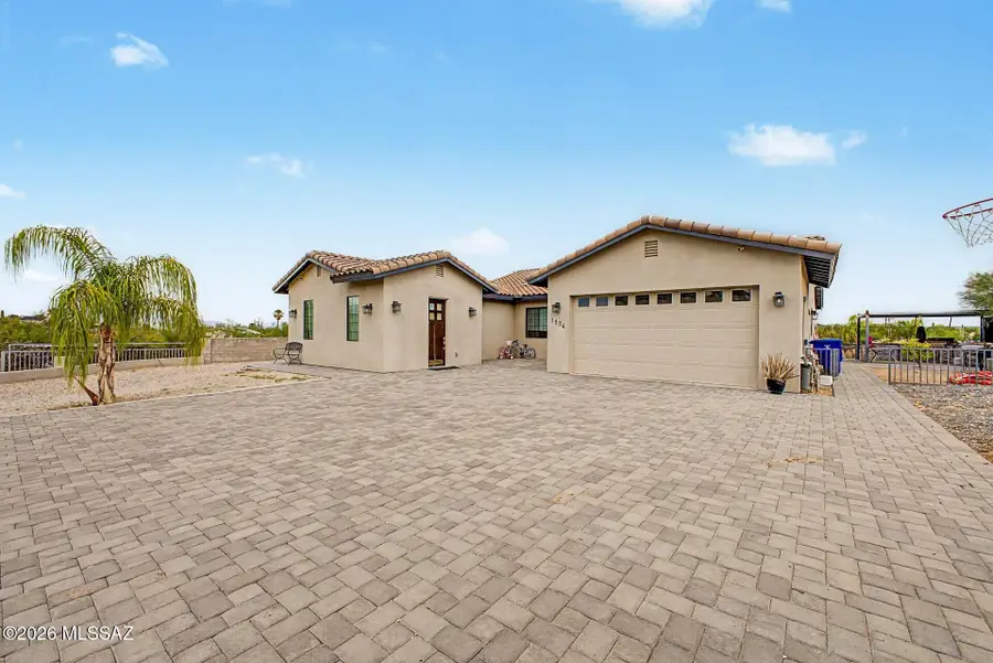 1504 N Plaza De Lirios, Tucson, AZ 85745 - #3