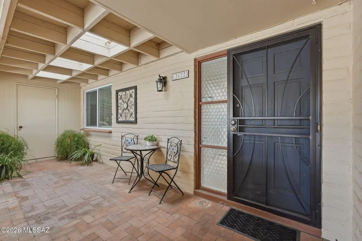 2423 N Sonoita, Tucson, AZ 85712 - #1