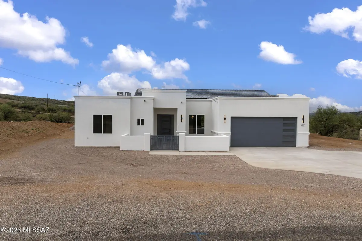 1557 Pinguinos, Rio Rico, AZ 85648 - #1