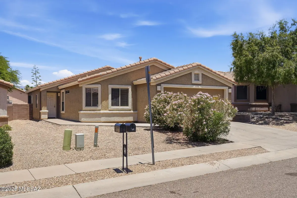 8435 E Bowline, Tucson, AZ 85710 - #1