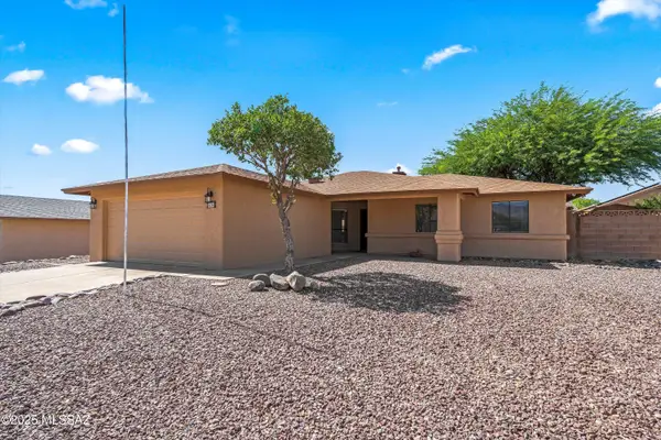 8280 E Calle Playa, Tucson, AZ 85715