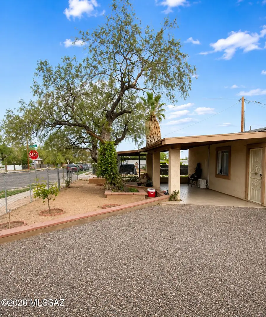 244 W 33rd, Tucson, AZ 85713 - #2