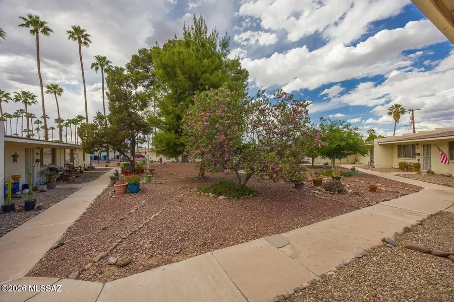 390 N Silverbell, Tucson, AZ 85745 - #3
