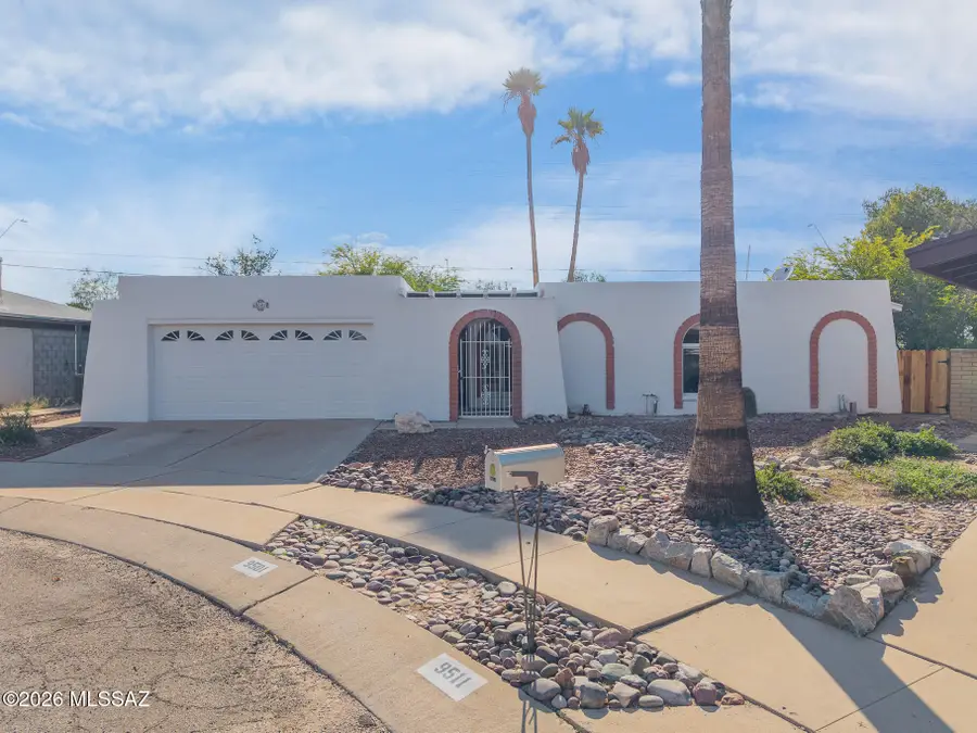 9501 E Barrudean Hills, Tucson, AZ 85748 - #2
