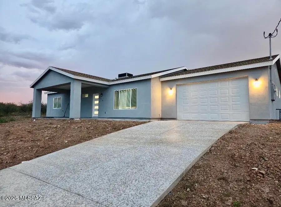 1010 Paseo Lobo Rio, Rio Rico, AZ 85648 - #2
