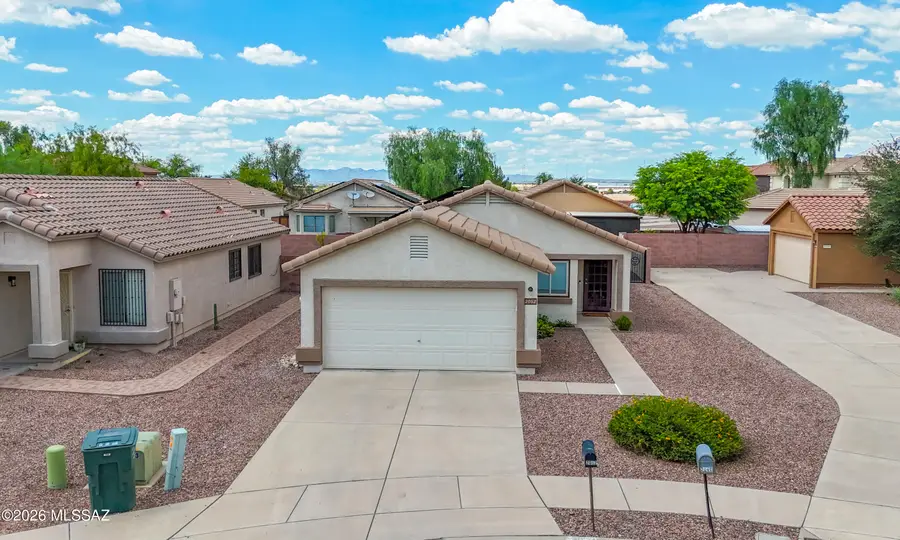2052 W Silver Honey, Tucson, AZ 85745 - #2
