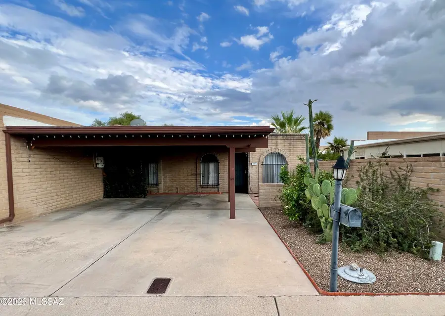 565 W Calle Lindero, Tucson, AZ 85704 - #2