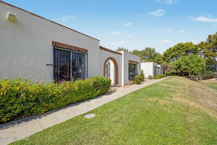 961 N Camino Las Solanas, Tucson, AZ 85710 - #2