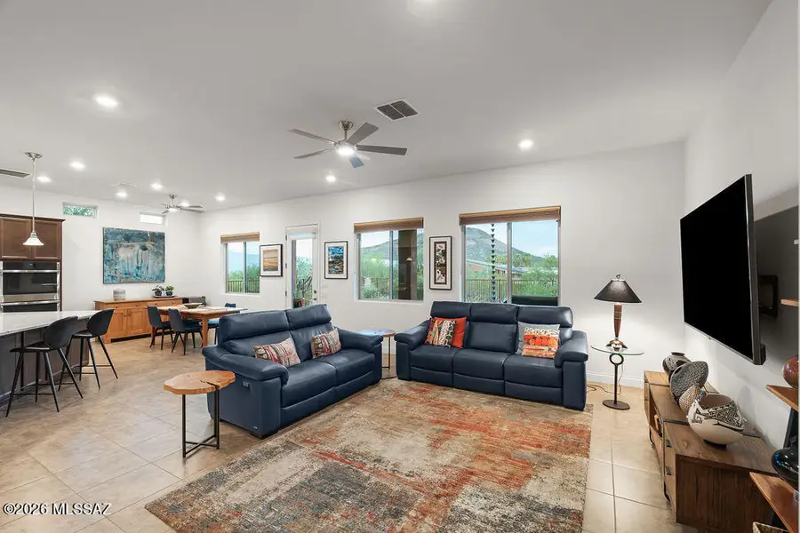 887 S Castar, Tucson, AZ 85745 - #3
