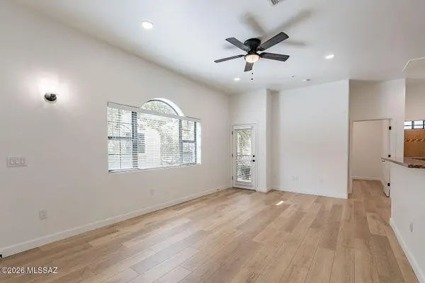 2018 E River, Tucson, AZ 85718