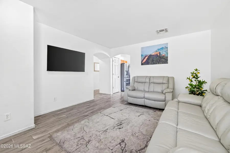 636 W Cholla Crest, Green Valley, AZ 85614 - #2