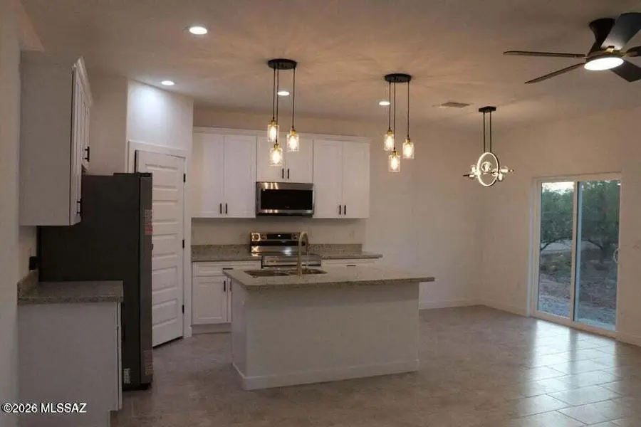 1852 La Paz, Rio Rico, AZ 85648 - #2