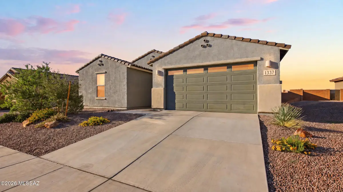 1337 E Pecan Meadow, Sahuarita, AZ 85629 - #1
