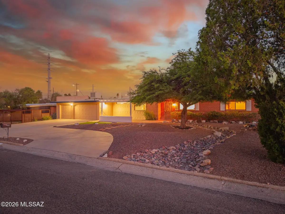7052 E Baker, Tucson, AZ 85710 - #1