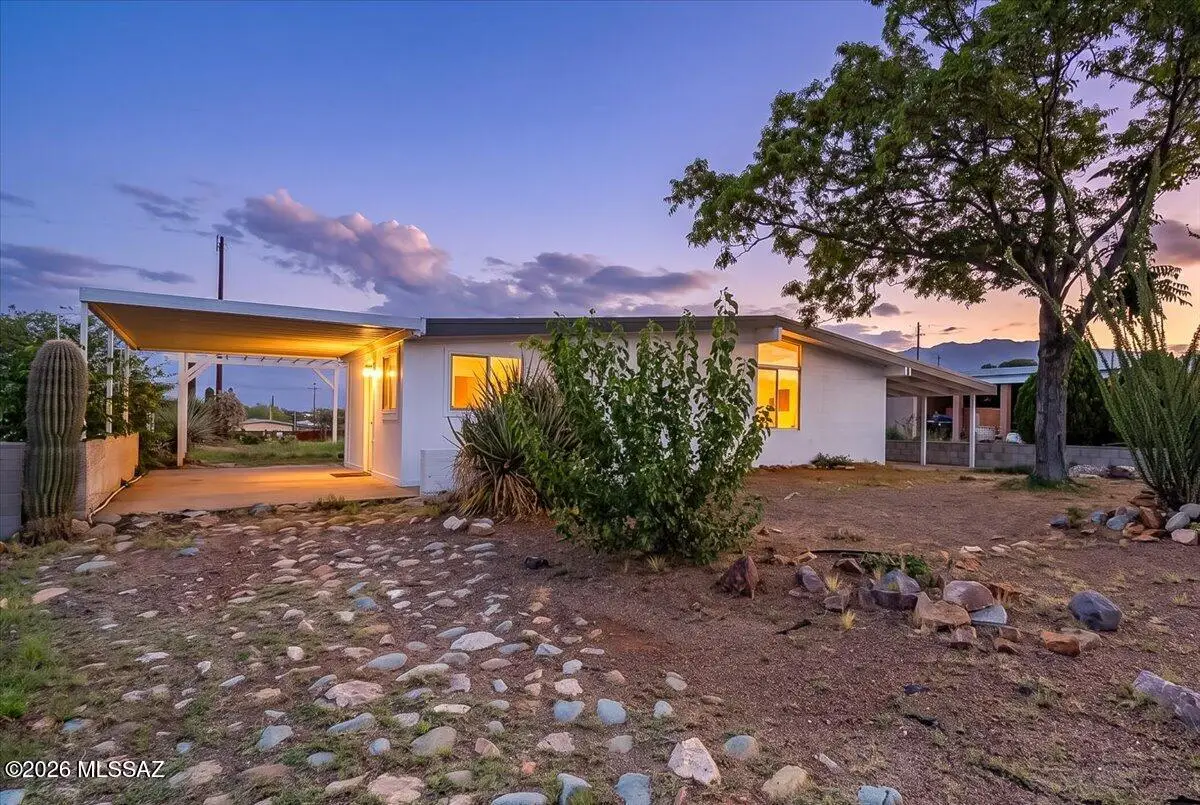 905 W 5th, San Manuel, AZ 85631 - #1