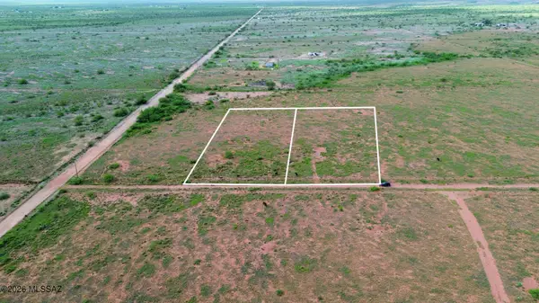 2.14 Acres E Orange, Pearce, AZ 85625