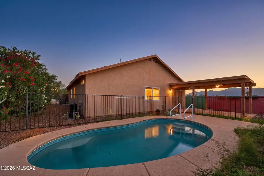 1402 N Thunder Ridge, Tucson, AZ 85745 - #3