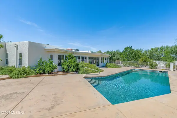 2871 N Longhorn, Tucson, AZ 85749