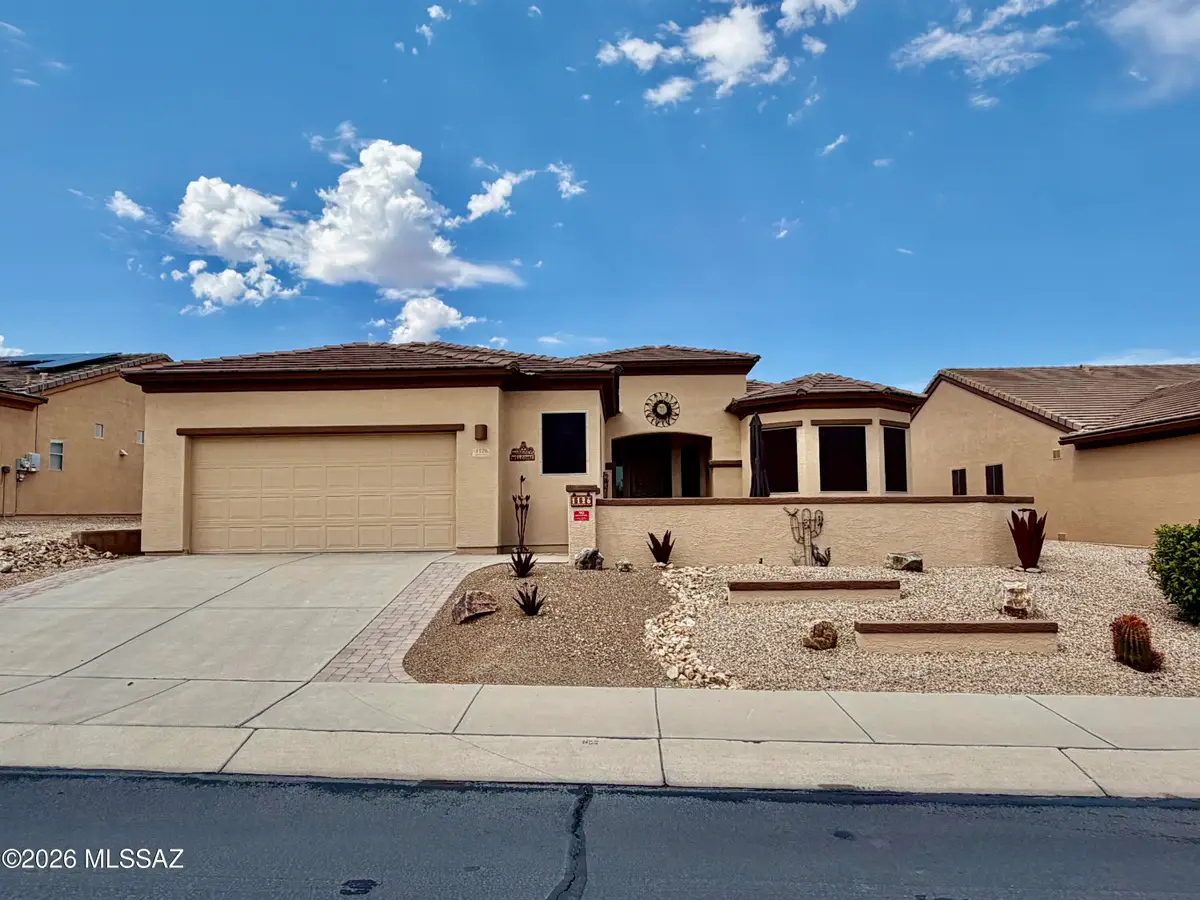 1126 W Bosch, Green Valley, AZ 85614 - #1