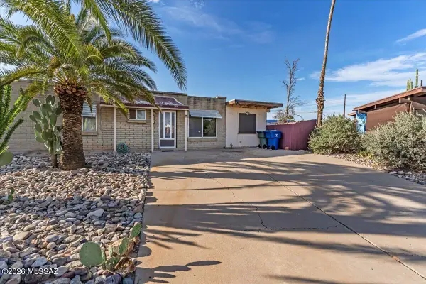 7694 E Queen Palm, Tucson, AZ 85730