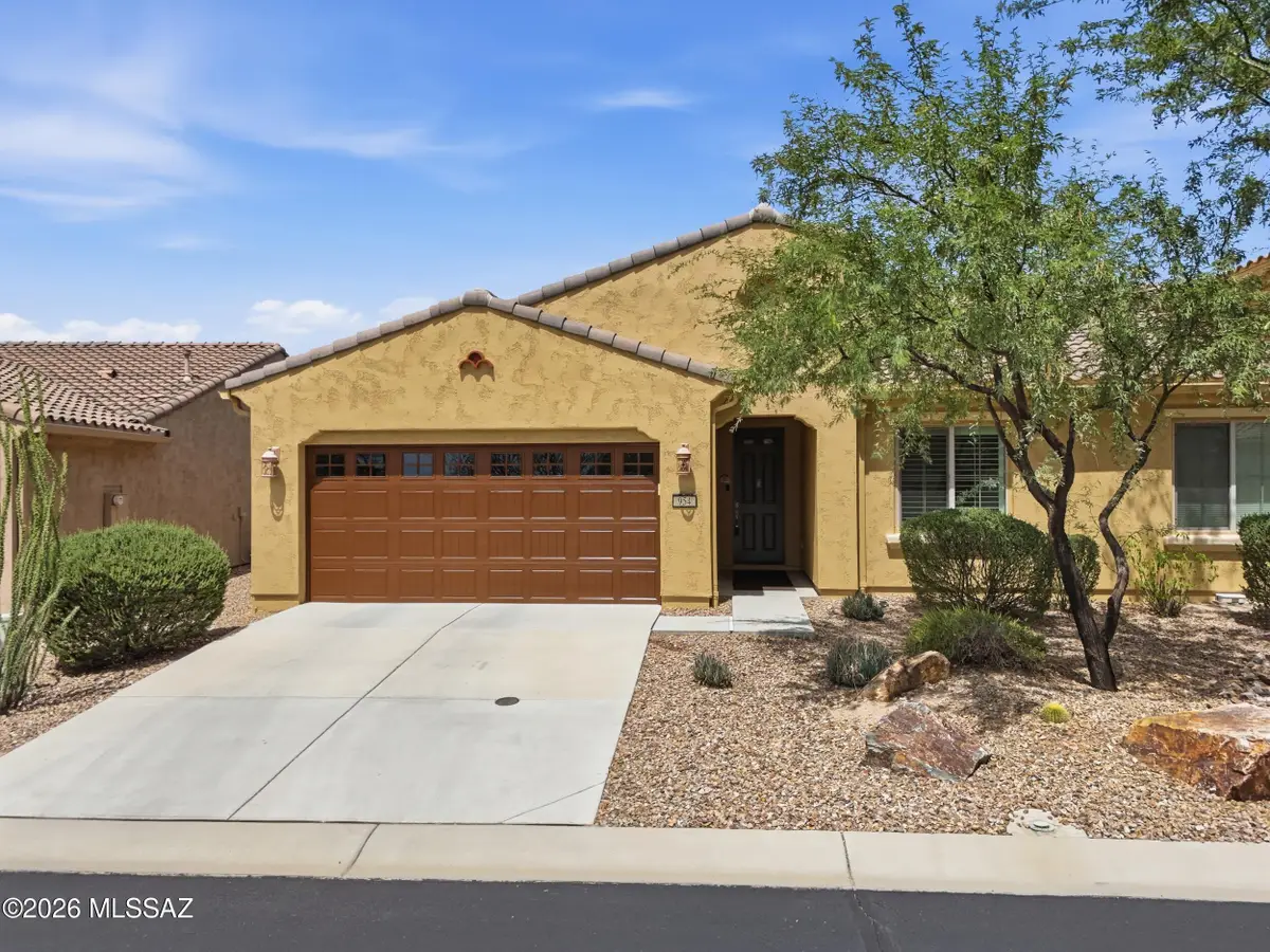 954 N Broken Hills, Green Valley, AZ 85614 - #1