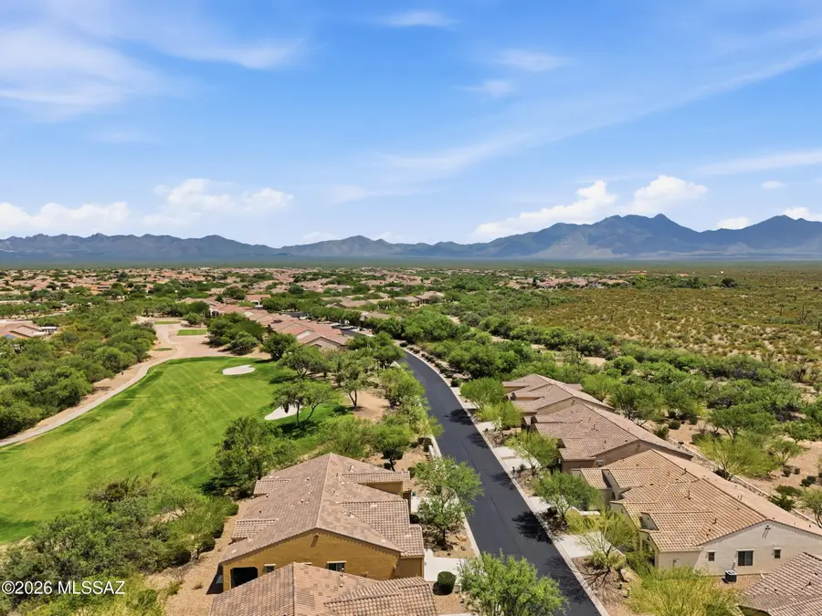 954 N Broken Hills, Green Valley, AZ 85614 - #2