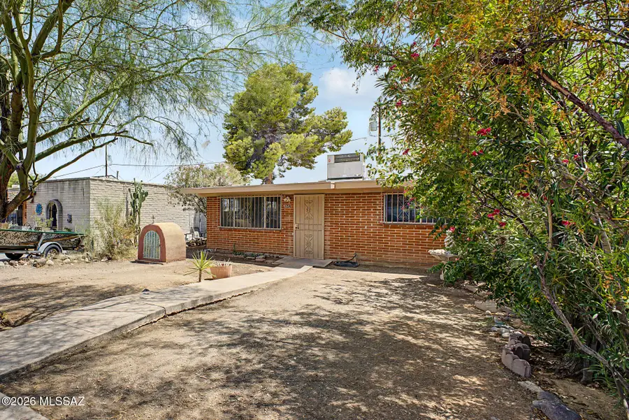 1841 W Caravelle, Tucson, AZ 85713 - #2